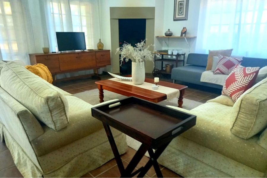 2 Bedroom Property for Sale in Albertinia Western Cape